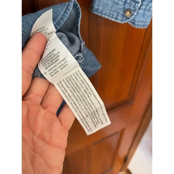 Abercrombie and Fitch, button-down denim belted shirt dress - Picture 3 of 4